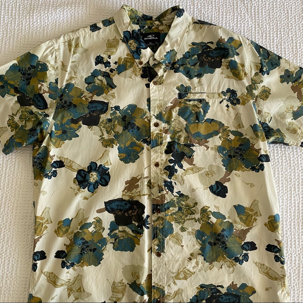 O’Neill Button Up
